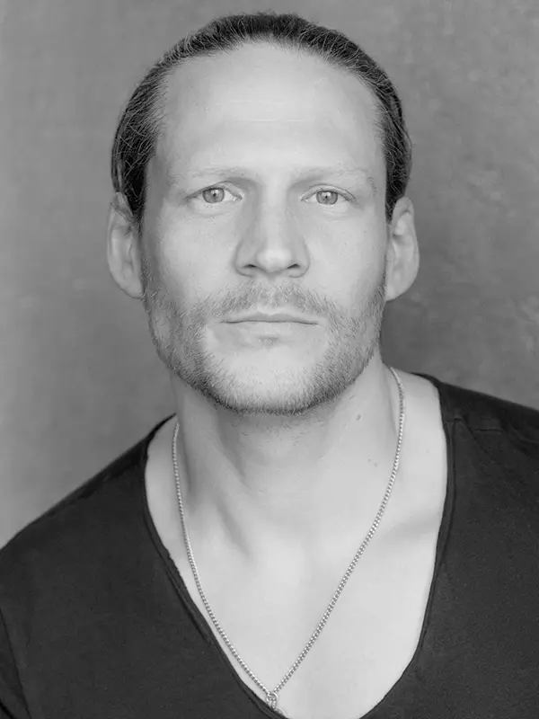 Gareth Jewell - 1226 Management