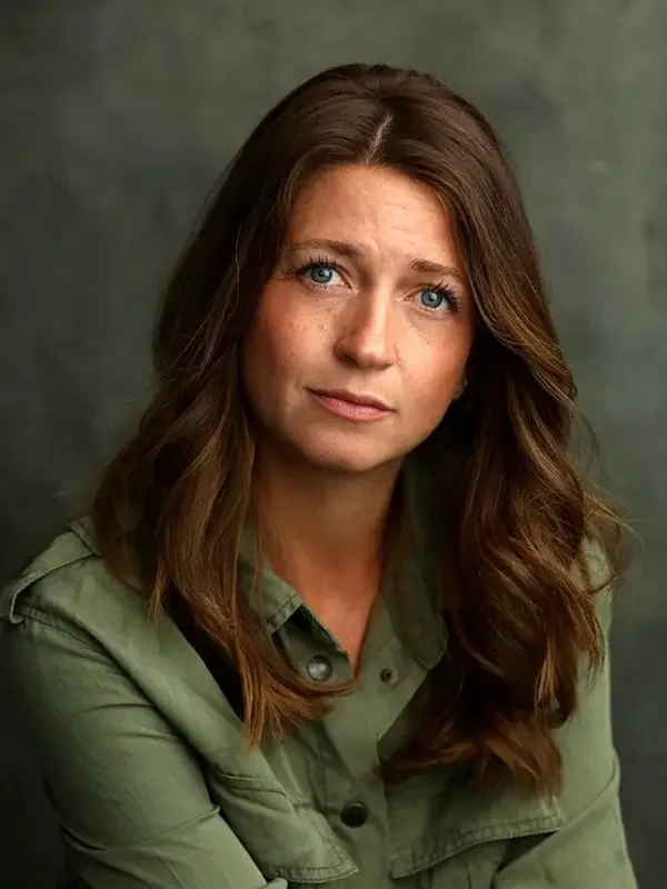 Joanna Bool - 1226 Management