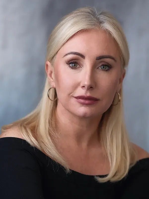 Justine Jones - 1226 Management